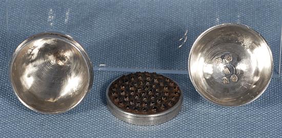 A George III silver nutmeg grater, by Samuel Massey, Length: 50mm.